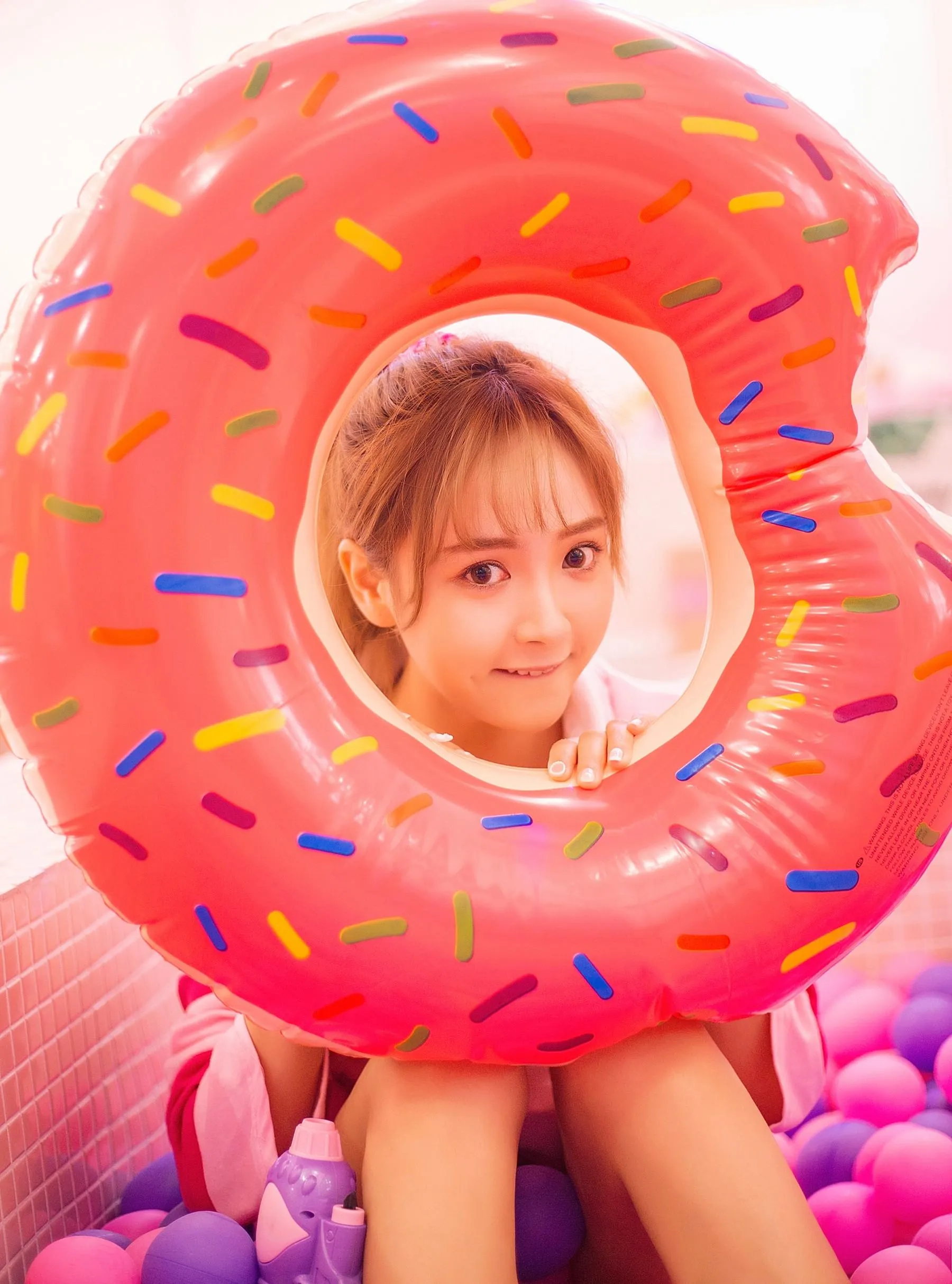 [艺图语] 2022.06.22 粉色少女心 窦鹤鑫 [21P]插图1